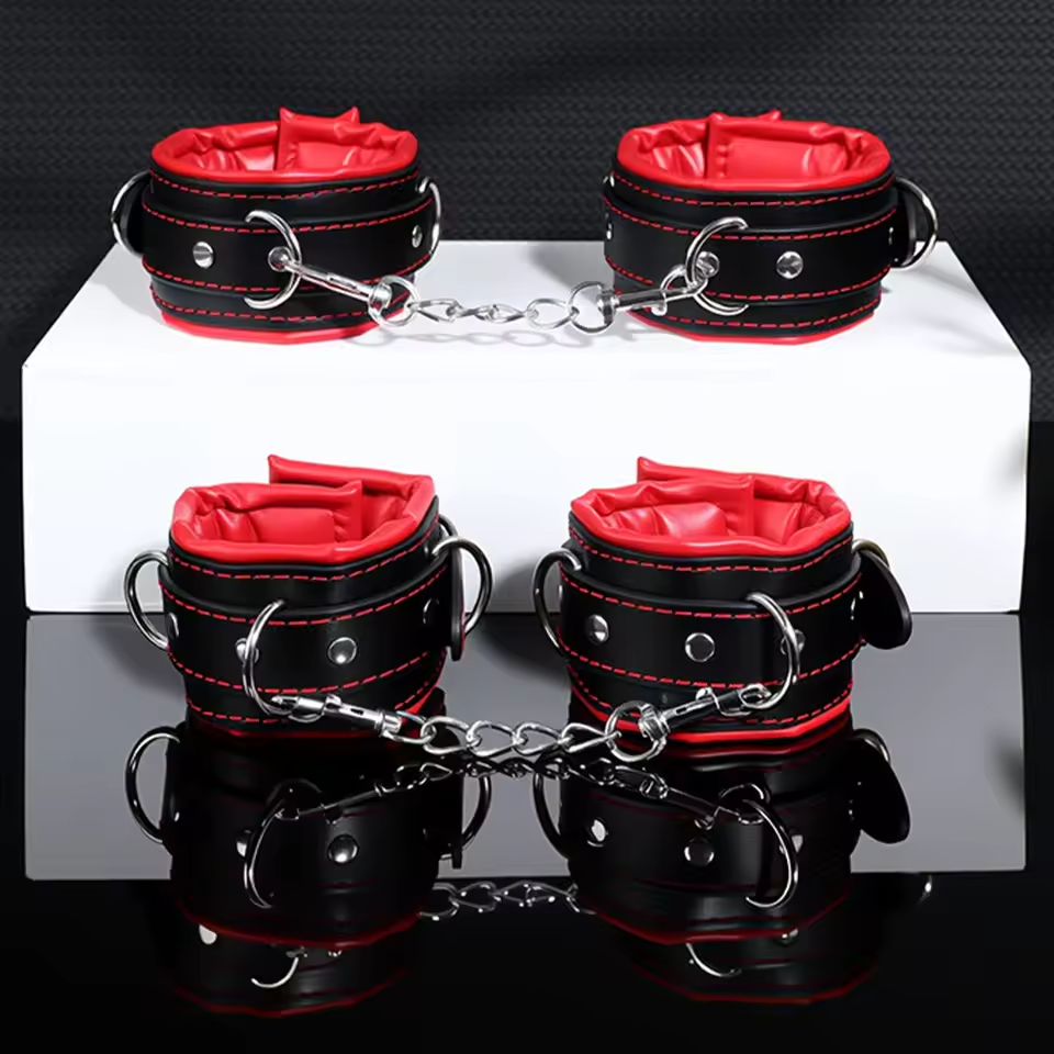 Fetish Collar with Metal Chain – Slave & Traction Play Gear